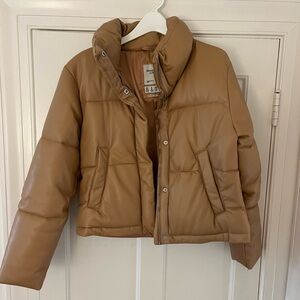 Abercrombie Vegan Leather Mini Puffer XS